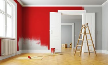 Reformas Giraldo casa con pintura roja
